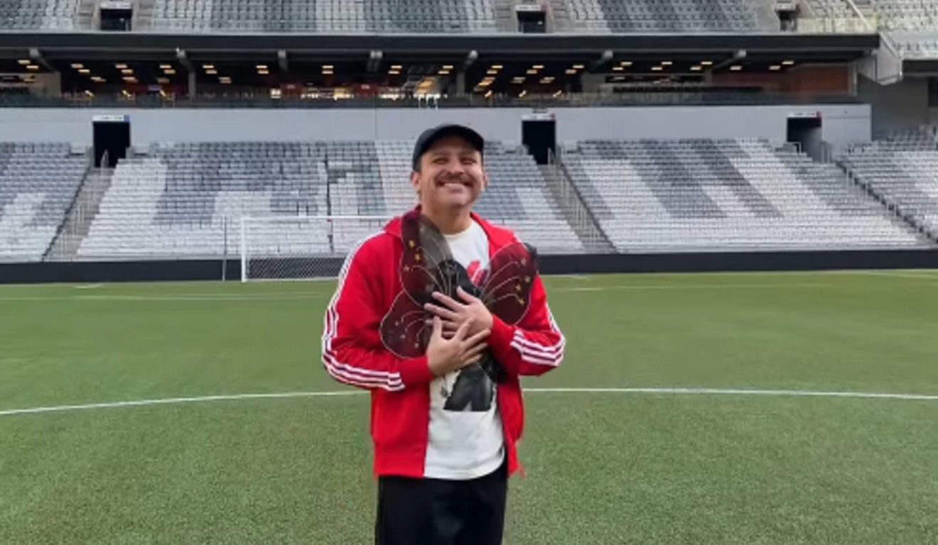 jornalista-e-alvo-de-homofobia-por-torcedores-do-coritiba-e-reforca-combate-ao-crime:-“quero-me-sentir-respeitado”